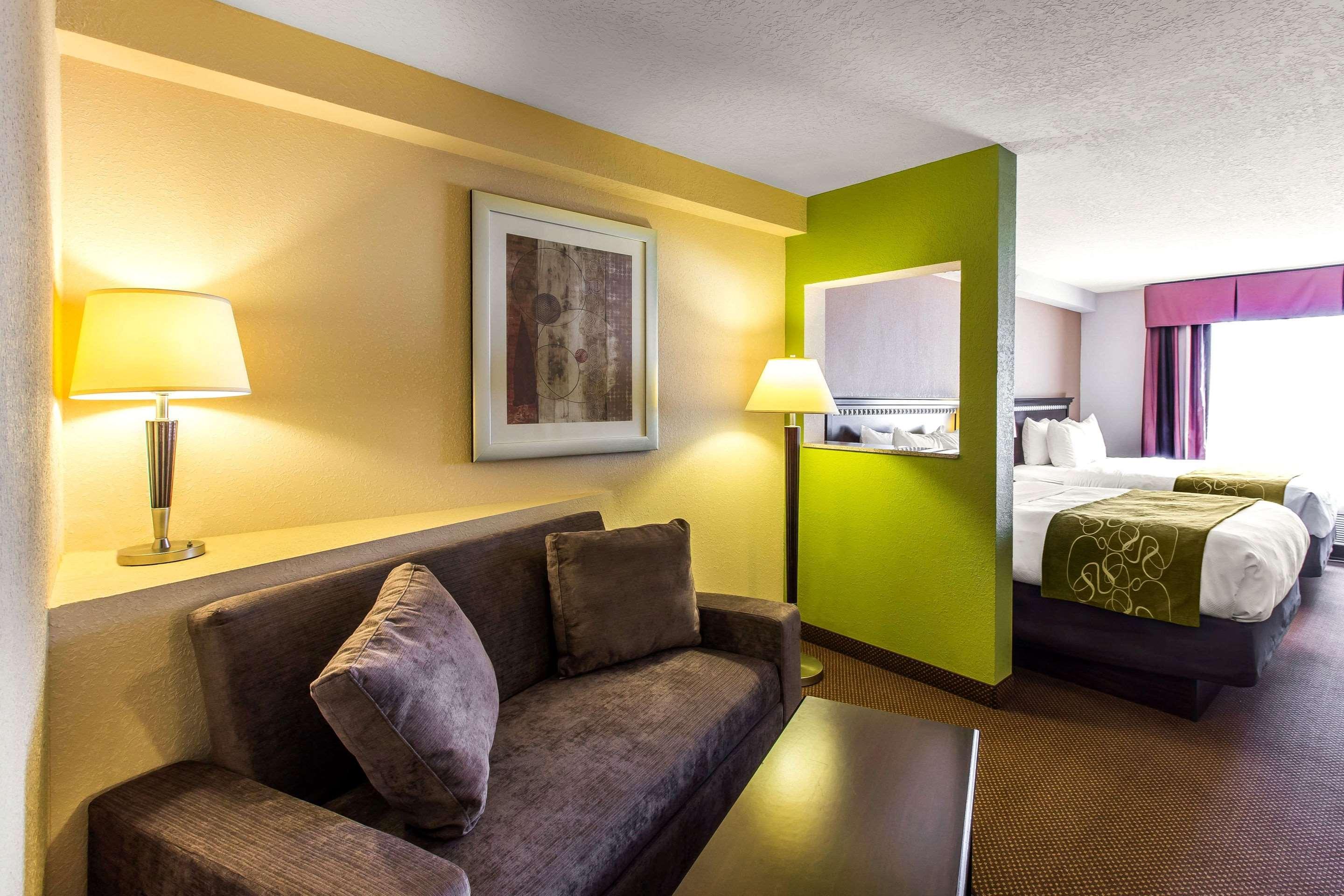 Comfort Suites Forsyth Near I-75 Exterior foto
