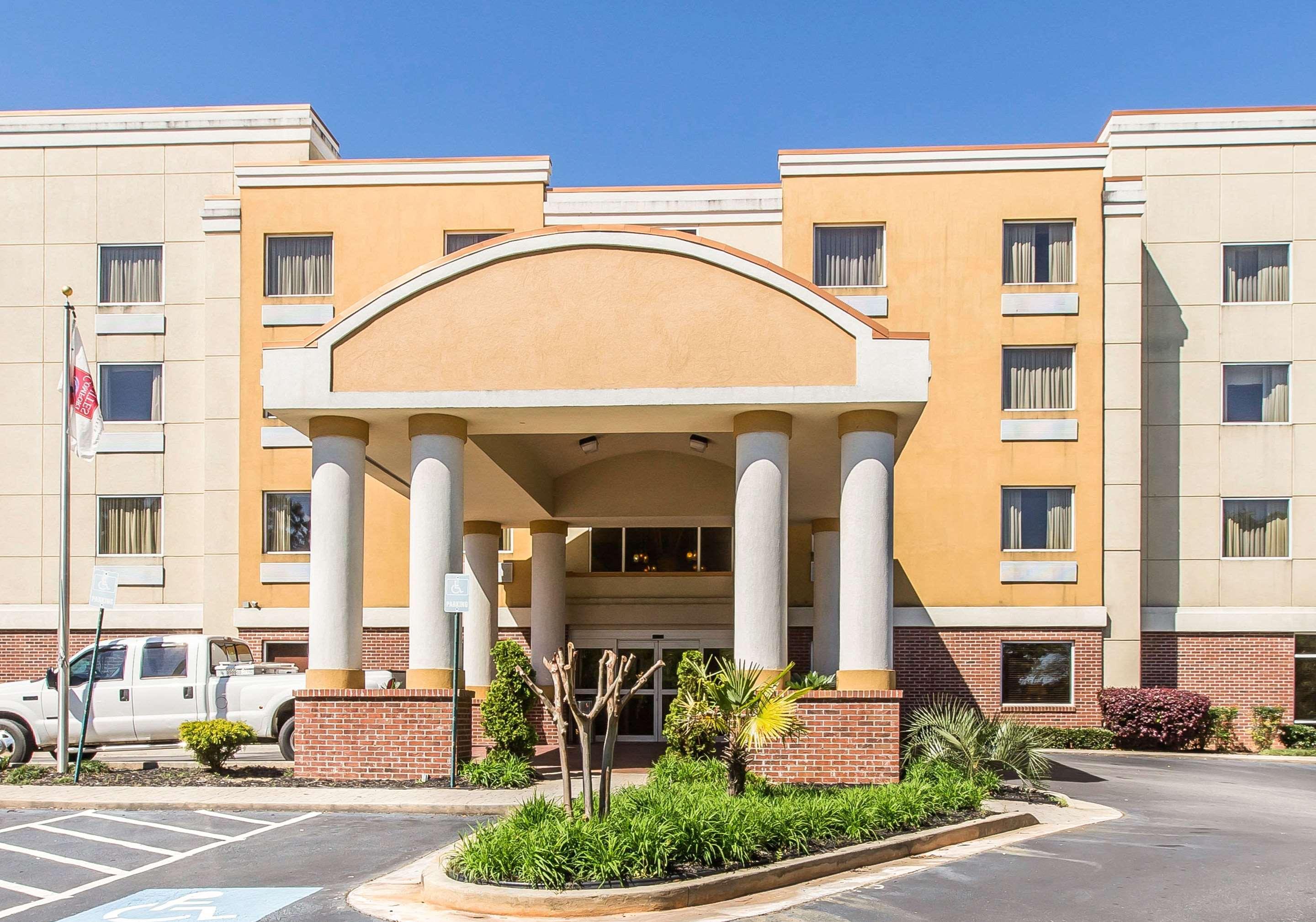 Comfort Suites Forsyth Near I-75 Exterior foto