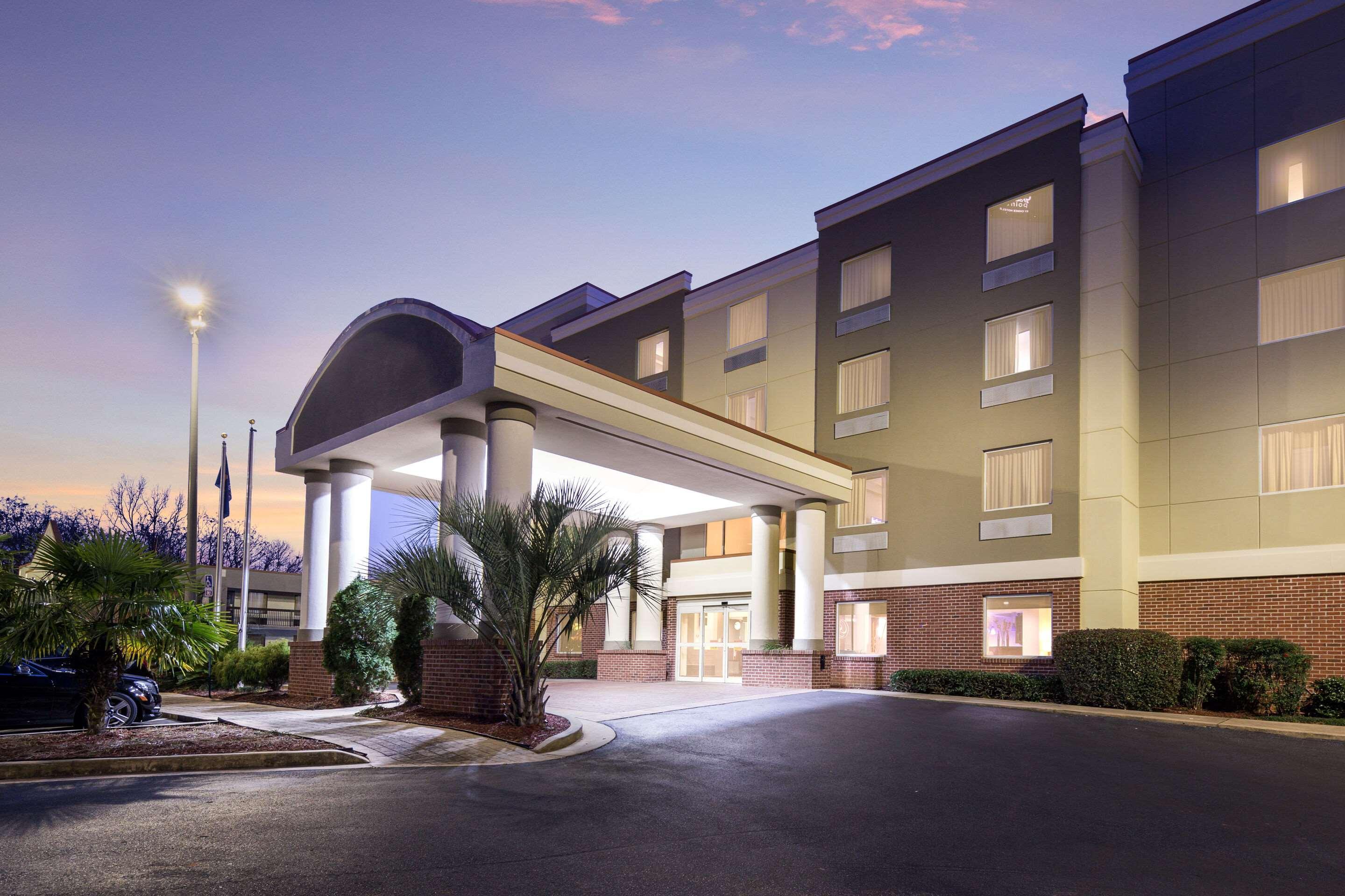 Comfort Suites Forsyth Near I-75 Exterior foto